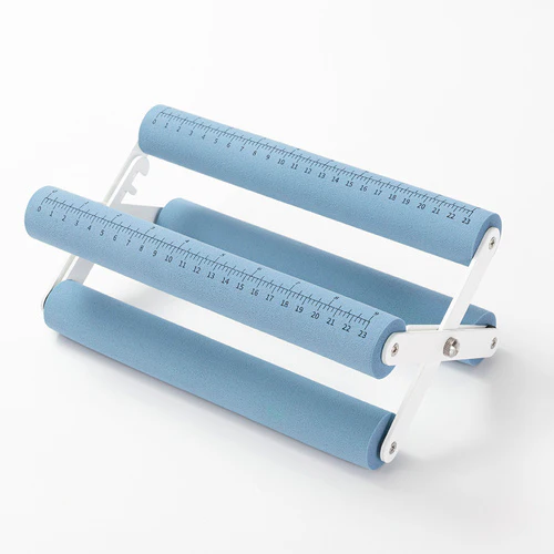 Craft Express Adjustable Tumbler Cradle - with Plastic Clip